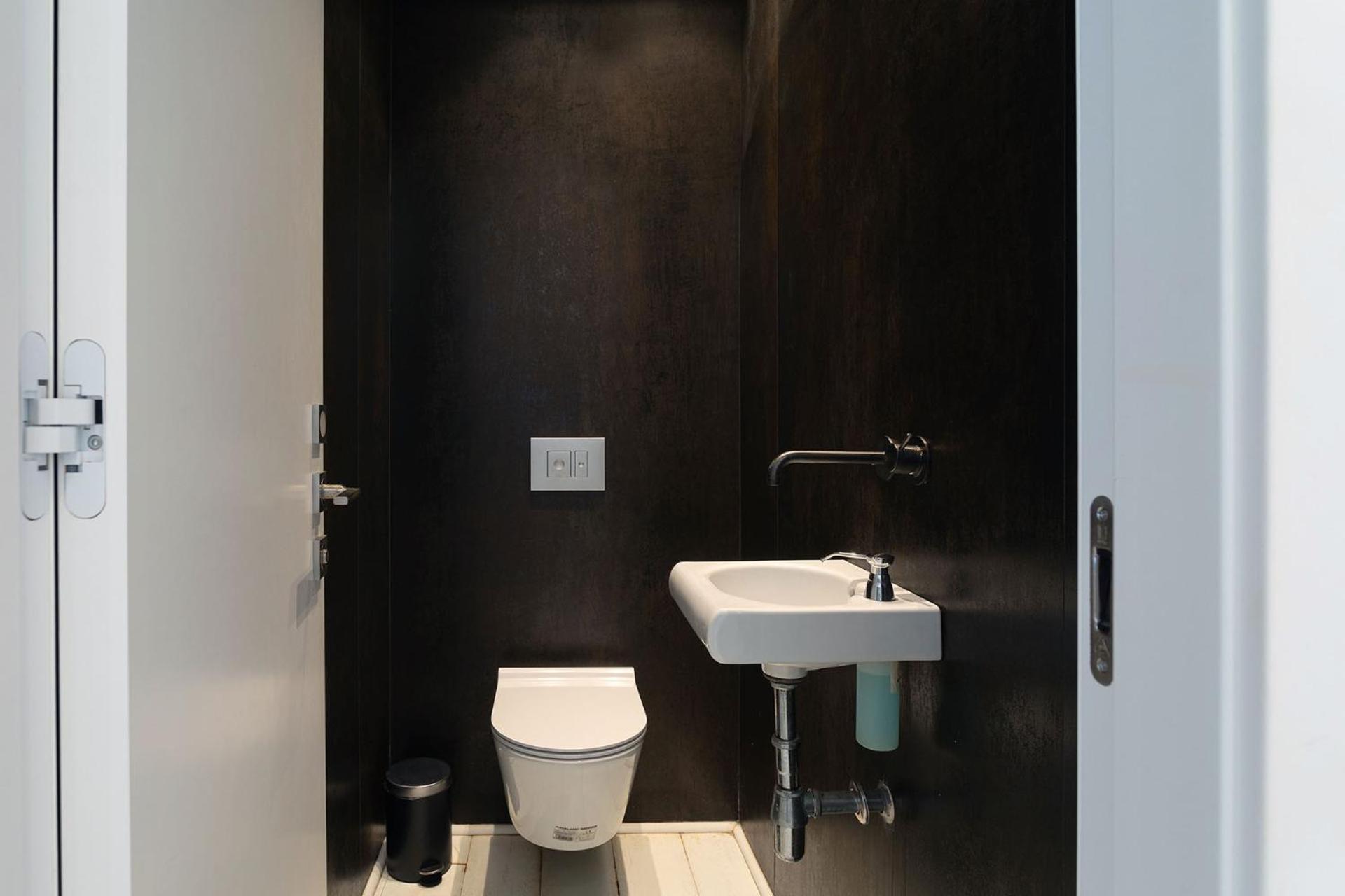 YalaRent sea-breeze penthouse with jacuzzi Appartement Bat Yam Buitenkant foto